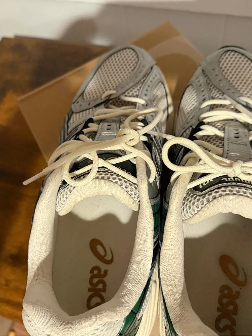 ASICS Gel-Nimbus 10.1 Shoes Cream/Grove Men's Size 9